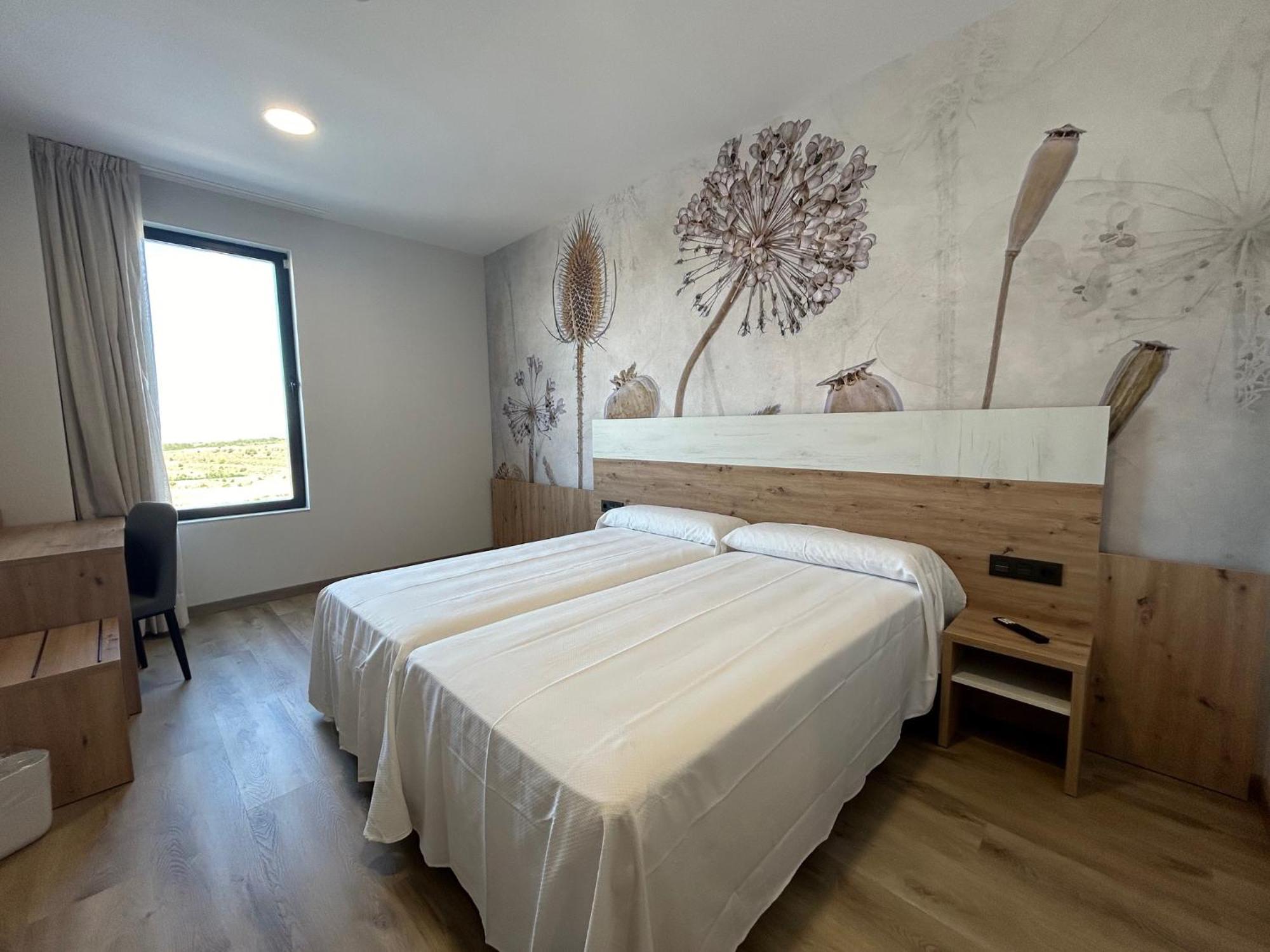 Hotel Javalambre La Puebla De Valverde Exteriör bild