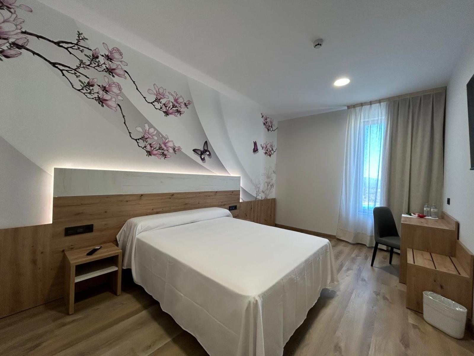 Hotel Javalambre La Puebla De Valverde Exteriör bild